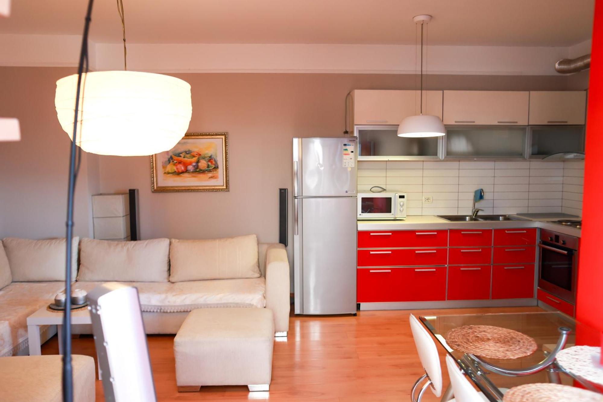 Cherry Apartment Tirana Exterior photo